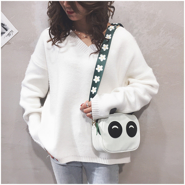 Panda shoulder bag