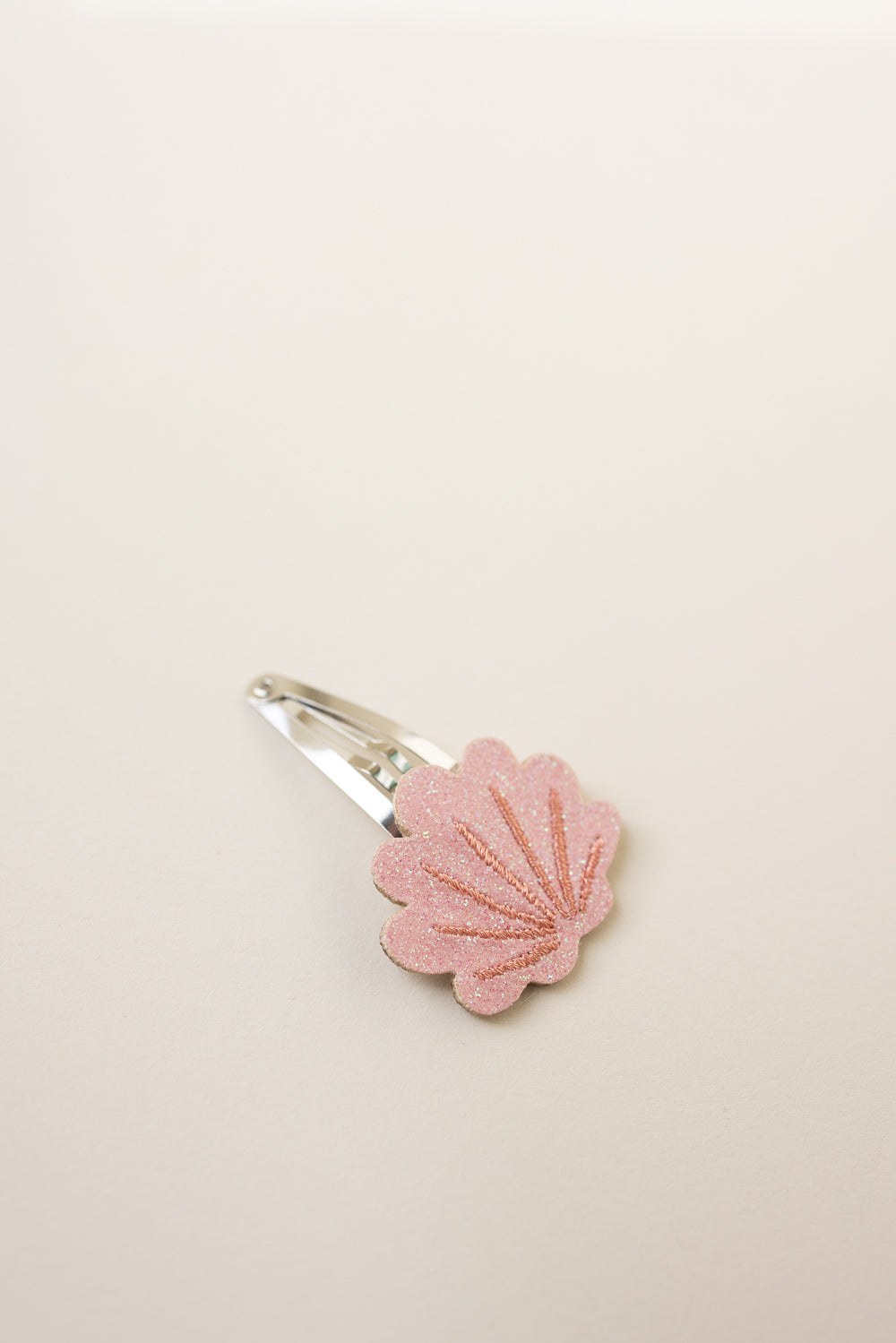 Blush Sea Shell Hair Clip