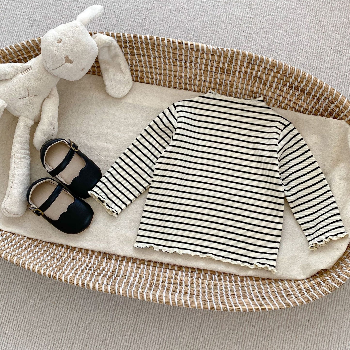 Minimal Modern Cottage Long Sleeve High Neck Tee