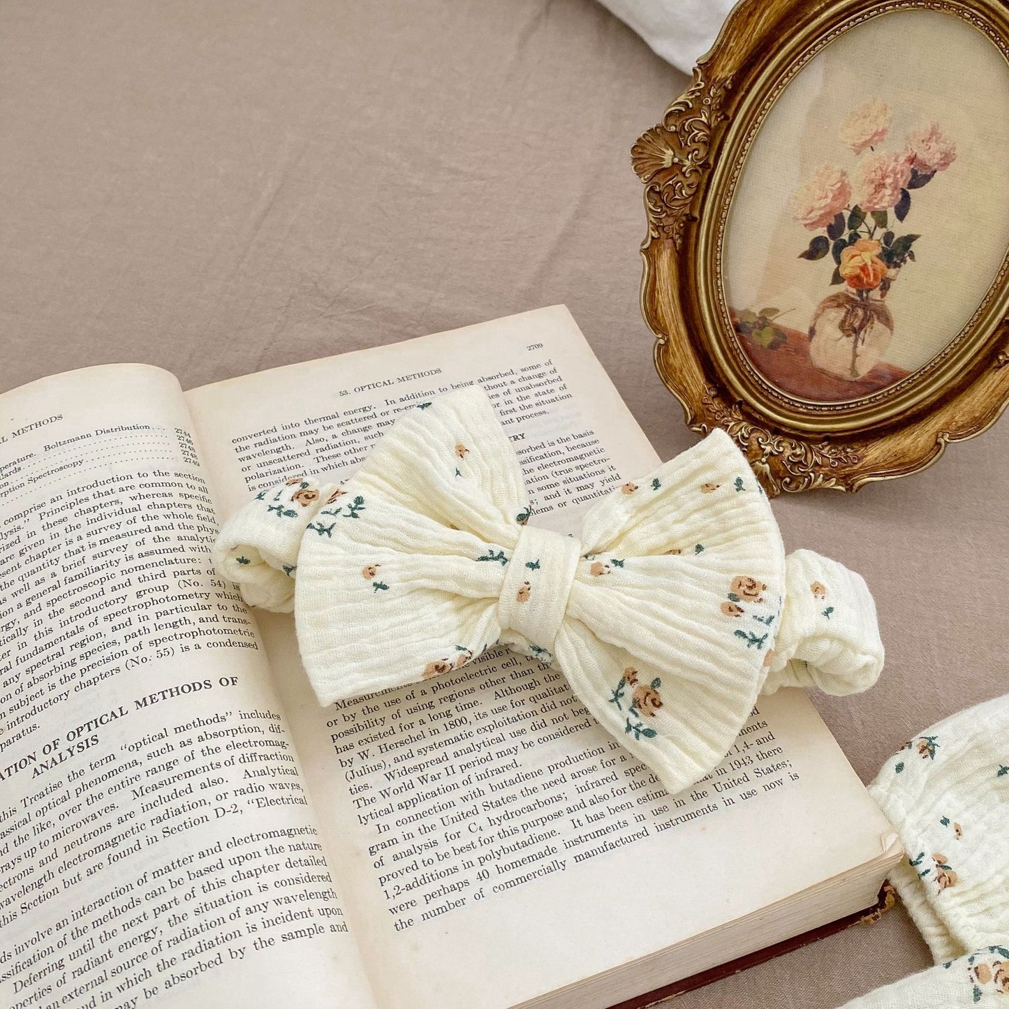 Baby Girl Floral Romper Double-layer Yarn Onesie